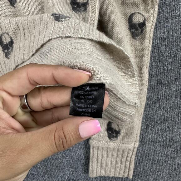 Skull Cashmere Sweater Womens Small Intarsia Skull Print Cream Crewneck Knit - Picture 6 of 11